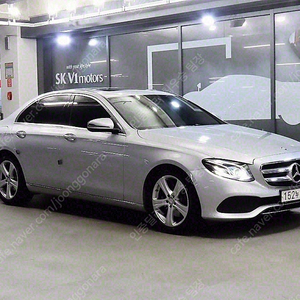 벤츠 E클래스 중고 벤츠 중고 승용차 2017년식 E220d 익스클루시브 중고차카페