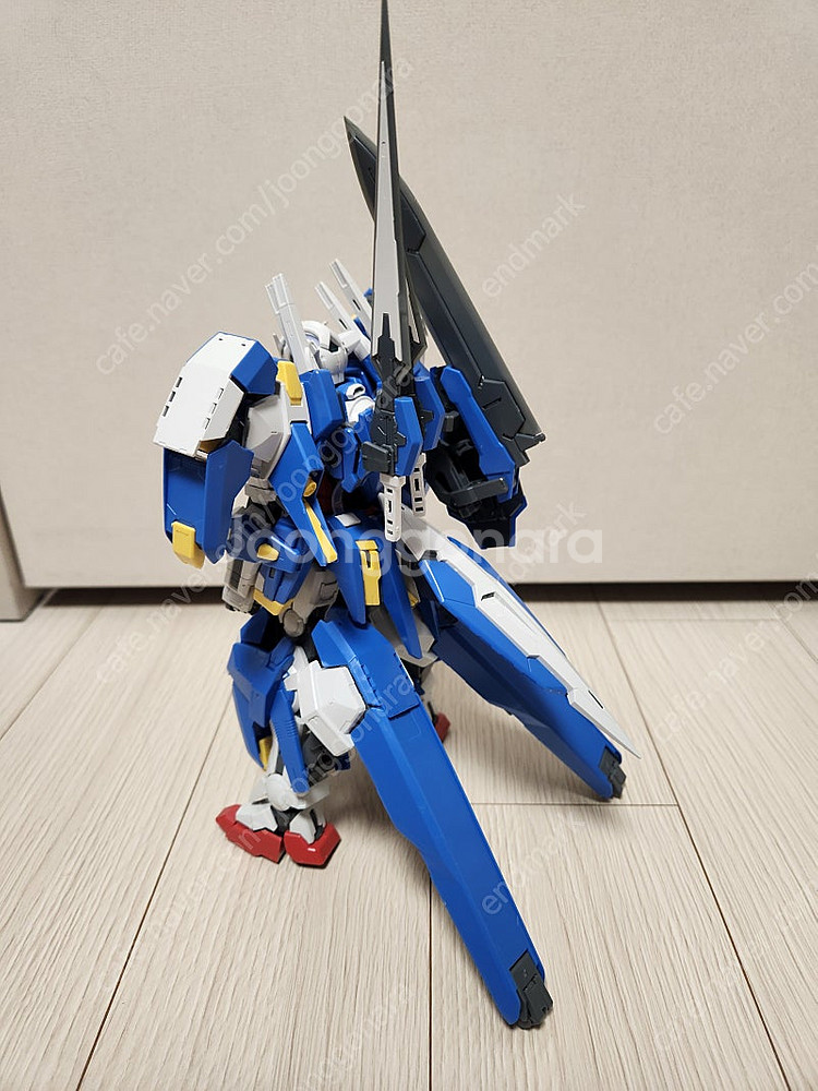 mg 건담 아발란체 엑시아 가조립--1