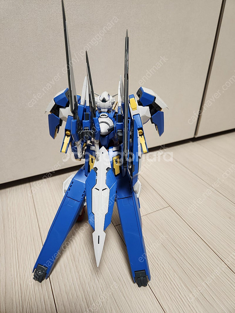 mg 건담 아발란체 엑시아 가조립--2