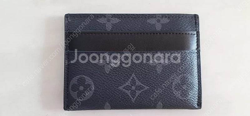 루이비통 고급 가죽 카드지갑 팝니다.--2