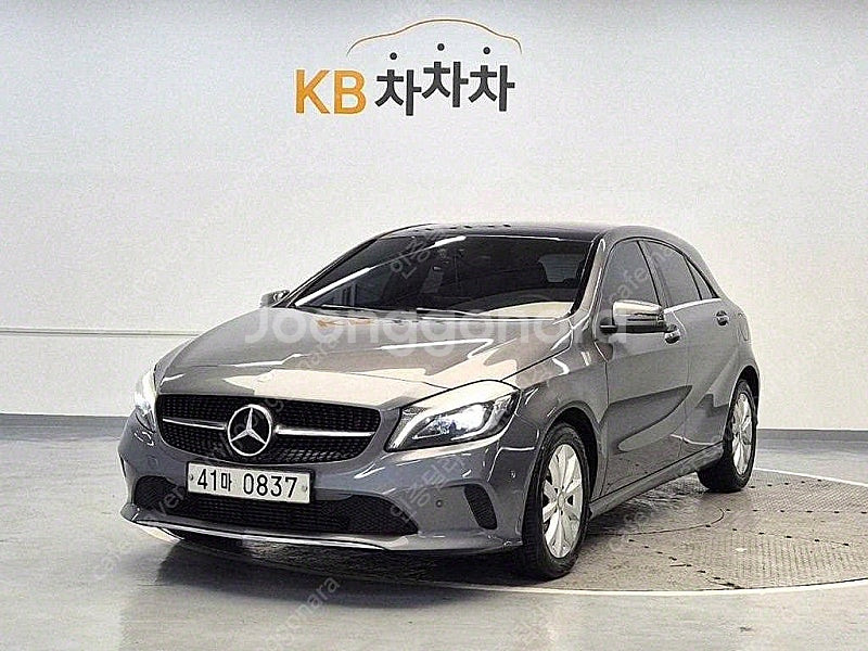 벤츠 A클래스 중고 A클래스 벤츠 중고 회색 2016년...--0