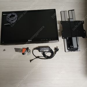 썬루프 tv거치대 및 tv팝니딘