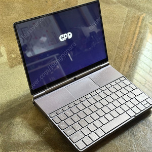 UMPC GPD win max2 7840u 32g 4t kc버전