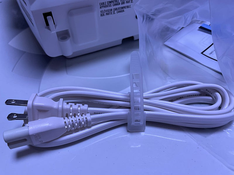 (새상품)필립스[PHILIPS]9인치 칼라티비~화이트색상 / 레트로티비 / 빈티지 브라운관tv--7