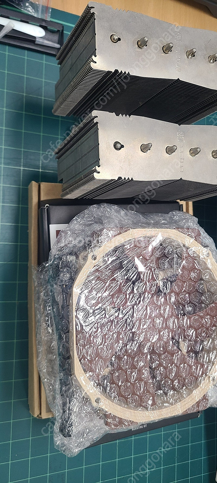 공랭쿨러 끝판왕 녹투아 nh-d15 팝니다.--5