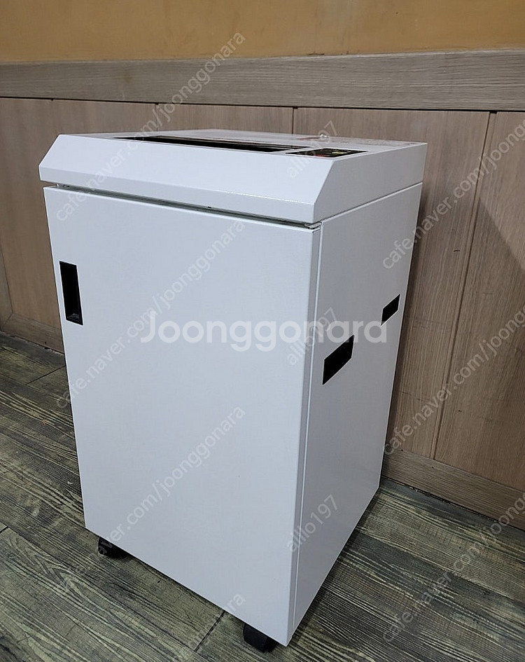 정신 국산 문서세단기 파쇄기 중대형 A급 신품수준 팝니...--0