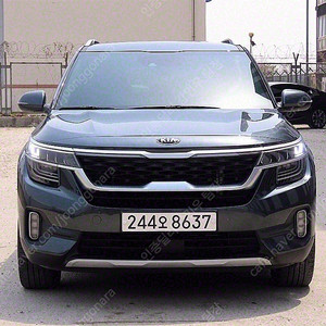 셀토스 중고차 셀토스 중고 가격 중고 셀토스 기아중고차 회색 2020년식 27,251km 디젤 1.6 2WD 노블레스 개인사업자 차량구매