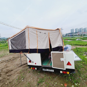 투폴드 캠핑 텐트트레일러