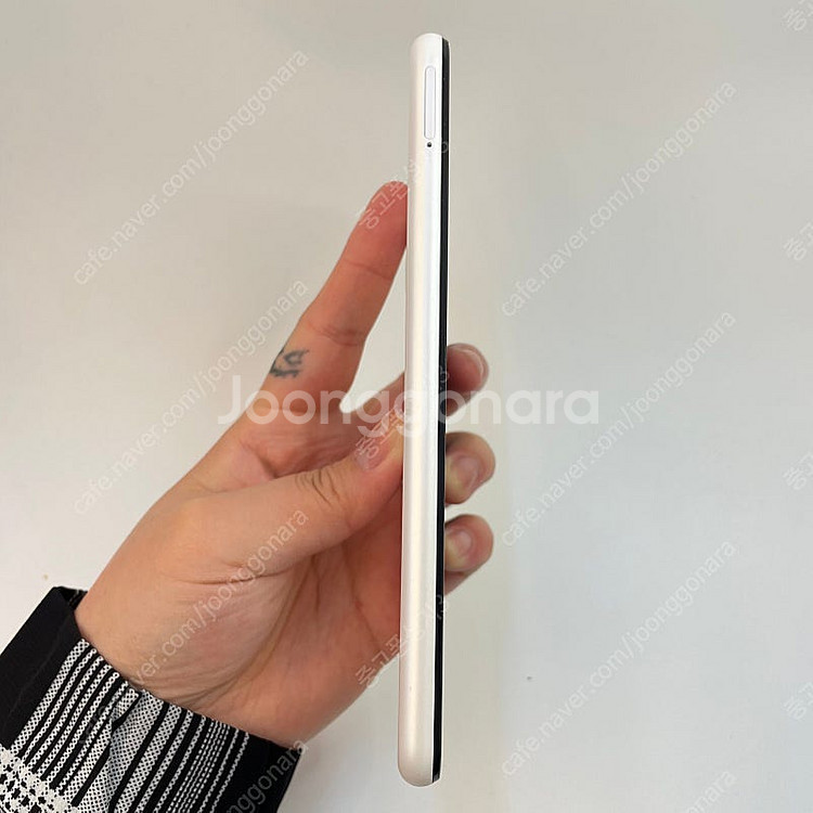 105477(울산중고폰) 갤럭시와이드6 화이트 128G...--5