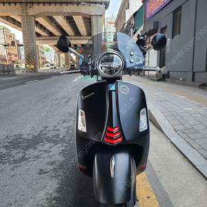 22년식 베스파 GTS300슈퍼스포츠 A급차량 저렴하게 판매합니다