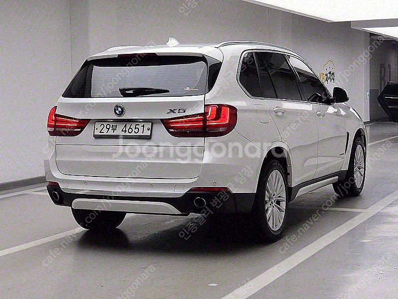 BMW X5 중고 X5 X시리즈 흰색 2017년식 xD...--4