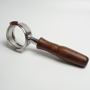 빈플랜트 바텀리스 포터필터 58mm(호두나무손잡이) 2개 판매합니다.