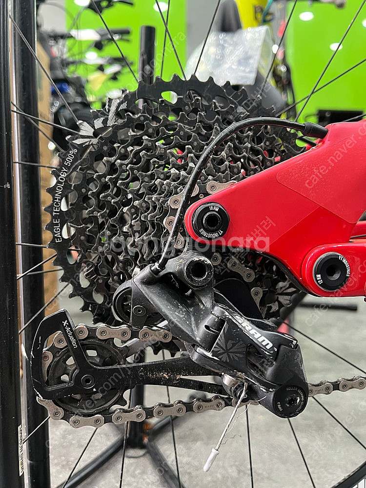 2019 YT capra cf pro 27.5 L사이즈--2