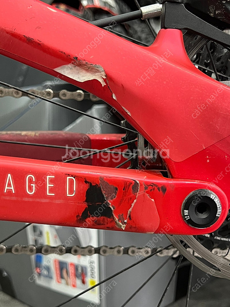 2019 YT capra cf pro 27.5 L사이즈--8