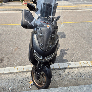 NMAX125 엔맥스 125 판매합니다.