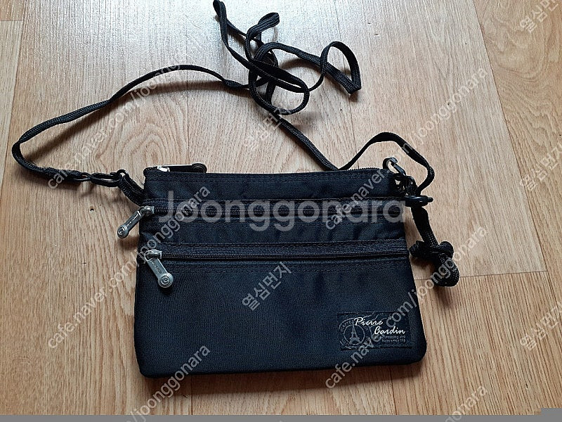 가방 남여공녀 허리 어깨 가능해요 가볍고 좋아요 운동등...--0
