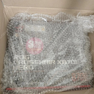 ASUS ROG CROSSHAIR X870E HERO stcom