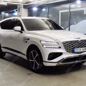 제네시스 GV80 중고 GV80 중고 가격 2025년식 10,017km 가솔린 2.5T AWD 수원중고차