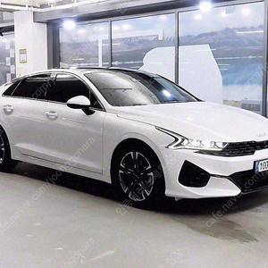 K5 중고 K5 더 뉴 K5 3세대 흰색 2023년식 15,046km 2.0 노블레스 수원중고차