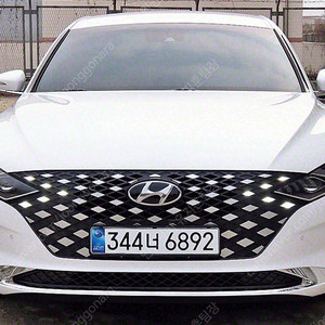 그랜저 중고차 더 뉴 그랜저 IG 중고차 할부가능 흰색 2020년식 89,200km 2.5 프리미엄 초이스 수원중고차