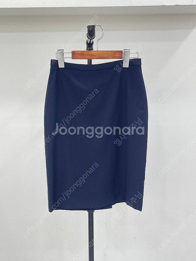 폴스미스 블랙 라벨 스커트 /세일) 페레가모 가디건--0