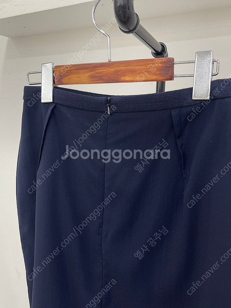 폴스미스 블랙 라벨 스커트 /세일) 페레가모 가디건--3