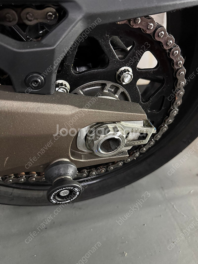 ducati 두카티 몬스터 821s--4