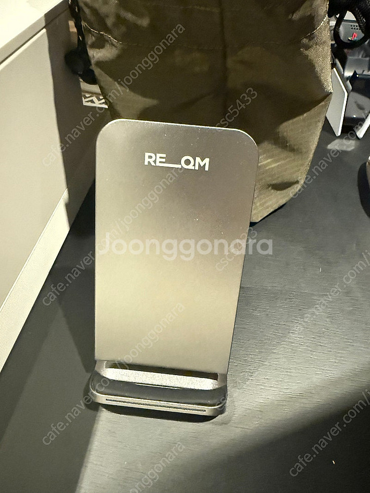 거치대 무선 충전기 판매 REQM QWC-Q1500C ...--0