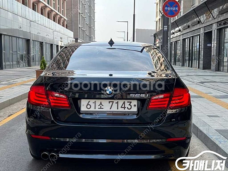 특가!BMW 5시리즈 (F10) 528i!! 900만원 수원 도이치오토월드 왕카--4