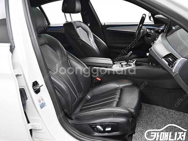 특가!BMW 5시리즈 (G30) 530i M 스포츠!!...--9