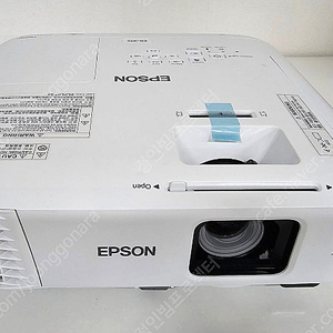 엡손 EB-972 XGA 4100안시 빔프로젝터 중고 골프연습장 호프집 회의실 강의용 수업용 휴대용