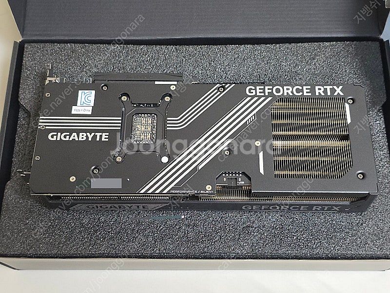 기가바이트 RTX 5070Ti--5