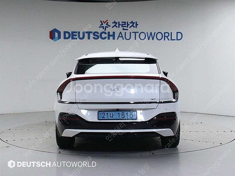흰색 EV6 중고 전기중고차 롱레인지 AWD GT Li...--9