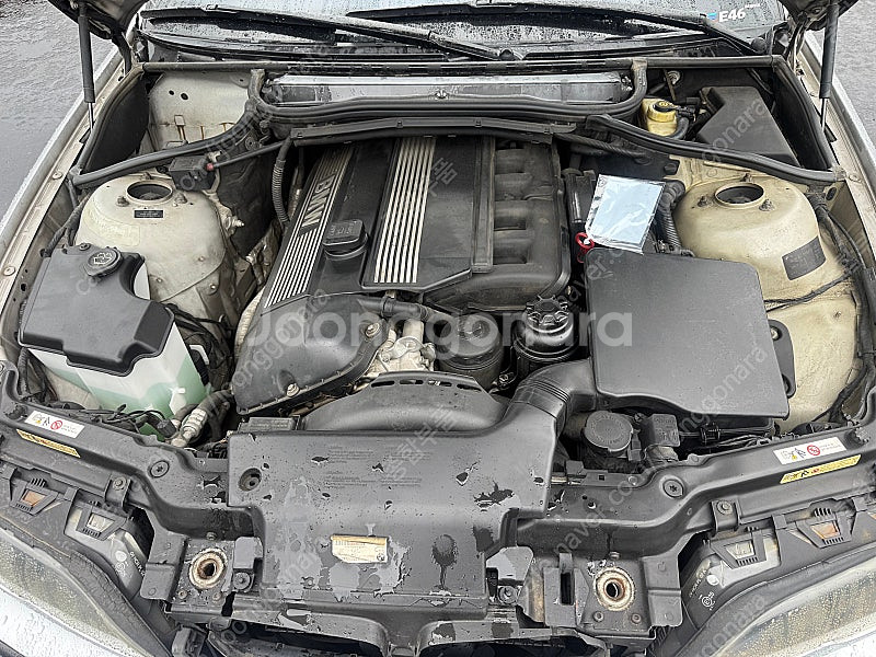 BMW E46 후기형 325i 부품차 각개합니다 앞범퍼...--5