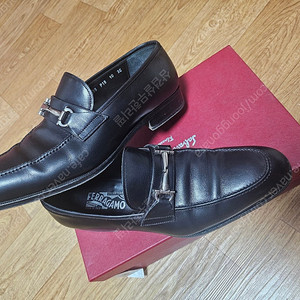 [가격수정] 페라가모 로퍼 10사이즈 팝니다.