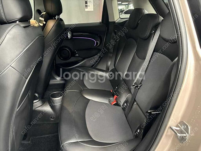 미니 쿠퍼 중고차 할부가능 회색 2022년식 21,878km 5도어 클래식 3세대 자동차 살 때 궁금한~--9