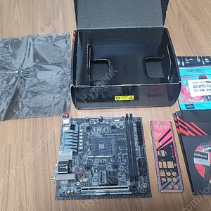 Asrock B450 Gaming-ITX/ac FATAL1TY