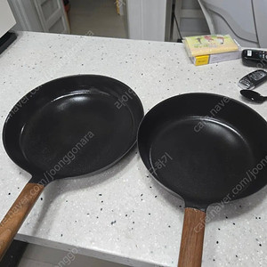 버미큘라 무쇠 법랑 24cm 딥팬, 28cm 후라이팬 합쳐서 싸개팜 스타우브 보다 비쌈