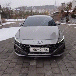 아반떼 중고차 아반떼 하이브리드 중고 회색 2021년식 38,767km 인스퍼레이션 연비좋은 중고차
