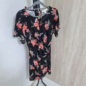 (새상품) 마이클코어스 꽃 원피스(44~66사이즈)