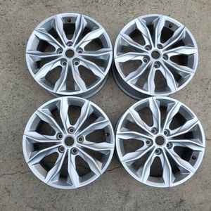 더뉴말리부 17순정 휠 4pcs 구입합니다
