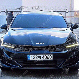 K5 중고 K5 3세대 중고차 검정색 2022년식 43,407km 2.0 노블레스 중고자동차가격