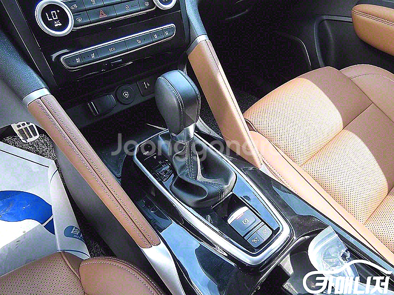 르노코리아(삼성) 더뉴QM6 2.0 LPe RE 2WD...--1