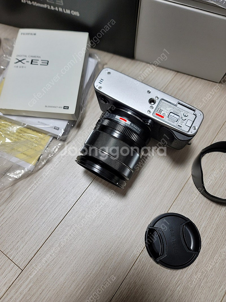 후지필름 X-E3 + XF18-55 판매합니다.--8