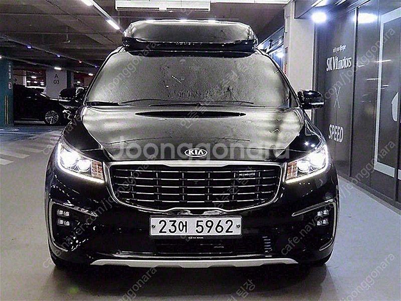 더뉴 카니발 중고 가격 중고 카니발 검정색 2019년식...--3