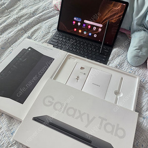 (개인판매) 갤럭시탭s8플러스 탭s8+ 128gb 와이파이 (키보드케이스포함) 태블릿PC