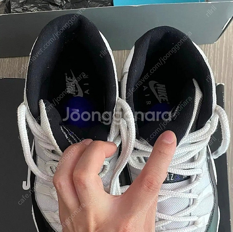 조던11콩코드--6