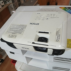 6000안시wuxga빔프로젝터cp-f650