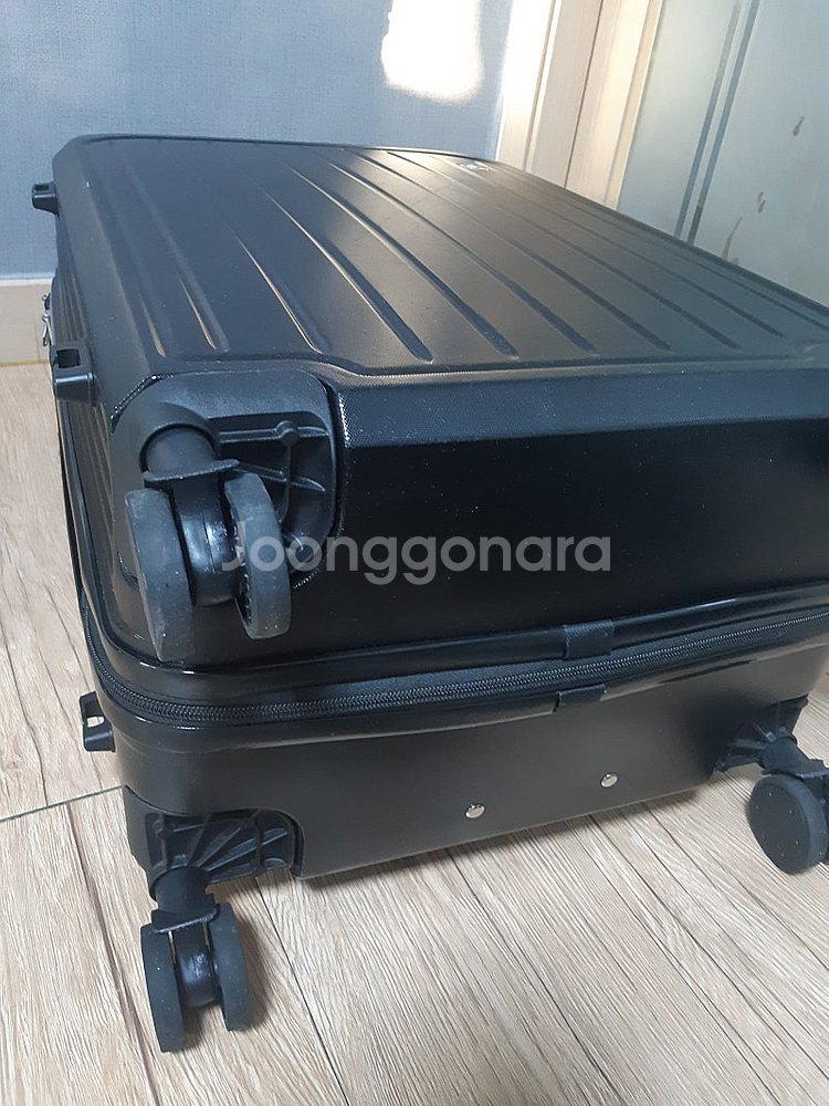 캐리어 가방(높이 63cm 너비 45cm 폭 25cm)...--1