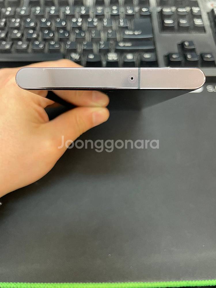 갤럭시S22울트라 블랙 256GB 무잔상 가성비좋은 중...--3